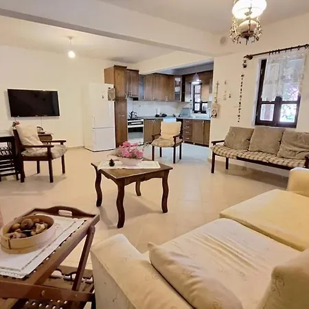 Demir Villa